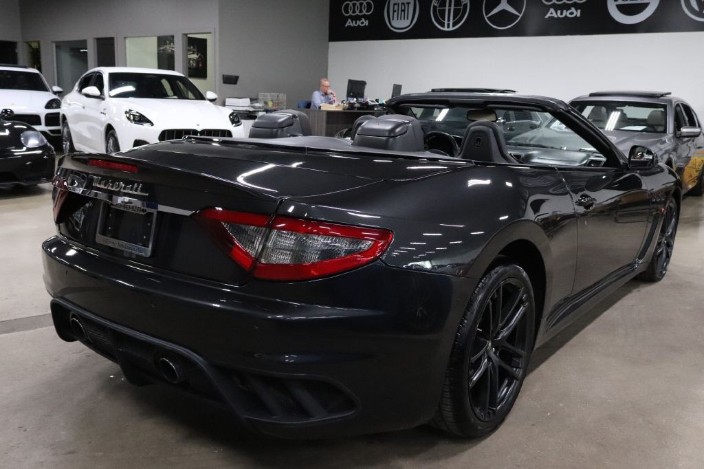 2014 Maserati GranTurismo Image 10