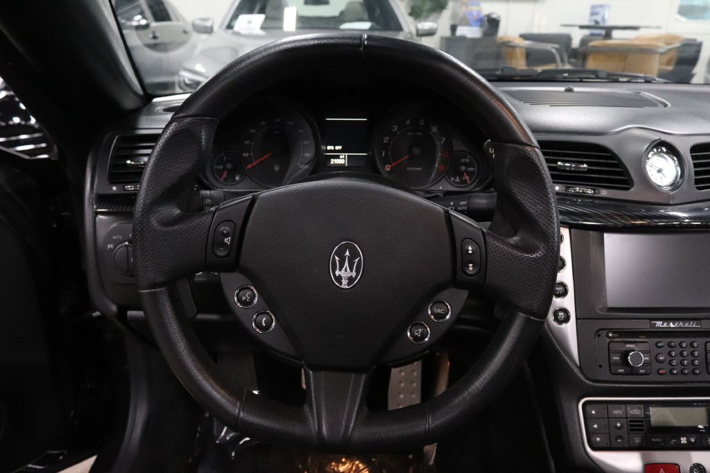 2014 Maserati GranTurismo Image 25