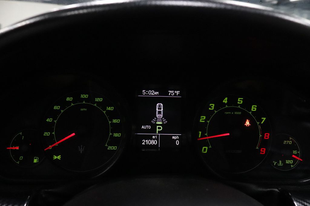 2014 Maserati GranTurismo Image 31