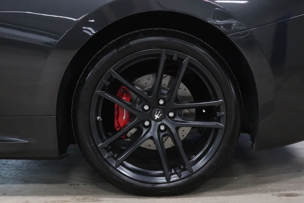 2014 Maserati GranTurismo Image 34