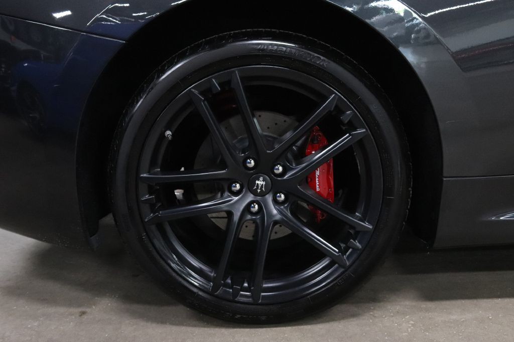 2014 Maserati GranTurismo Image 35