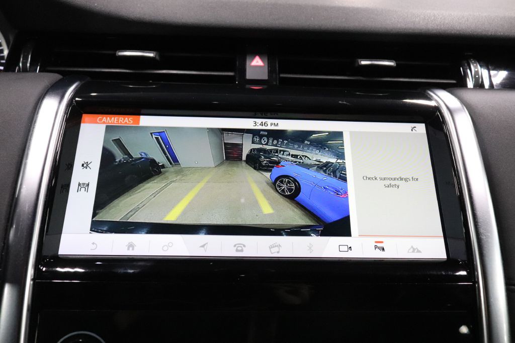2020 Land Rover Discovery Sport Image 16