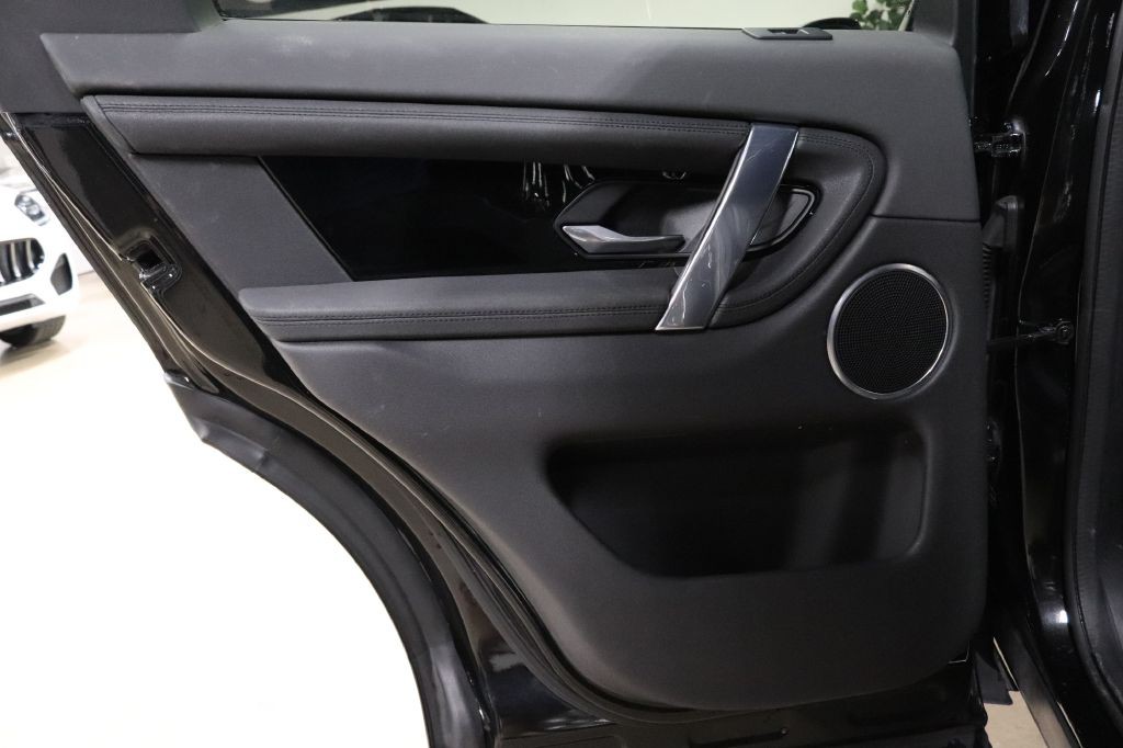 2020 Land Rover Discovery Sport Image 21