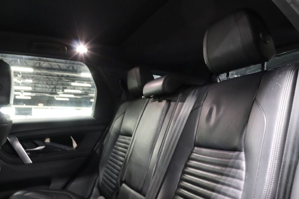 2020 Land Rover Discovery Sport Image 23