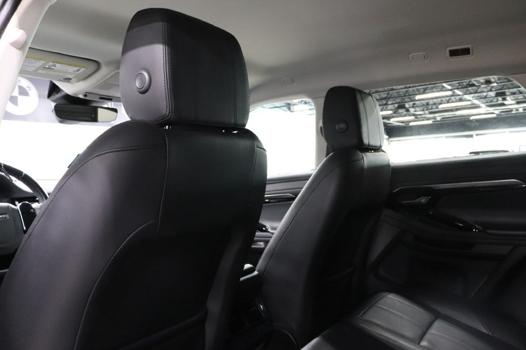 2020 Land Rover Range Rover Evoque Image 22