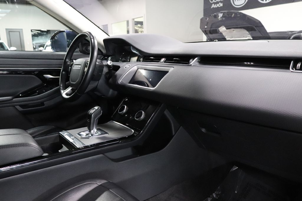2020 Land Rover Range Rover Evoque Image 30