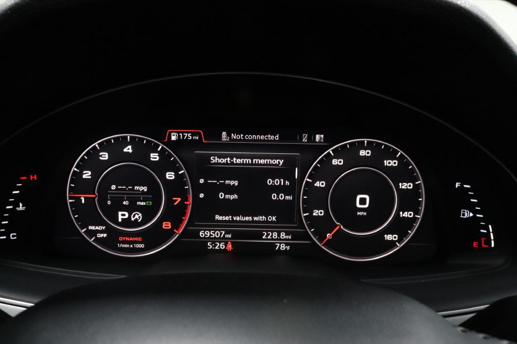 2018 Audi Q7 Image 18