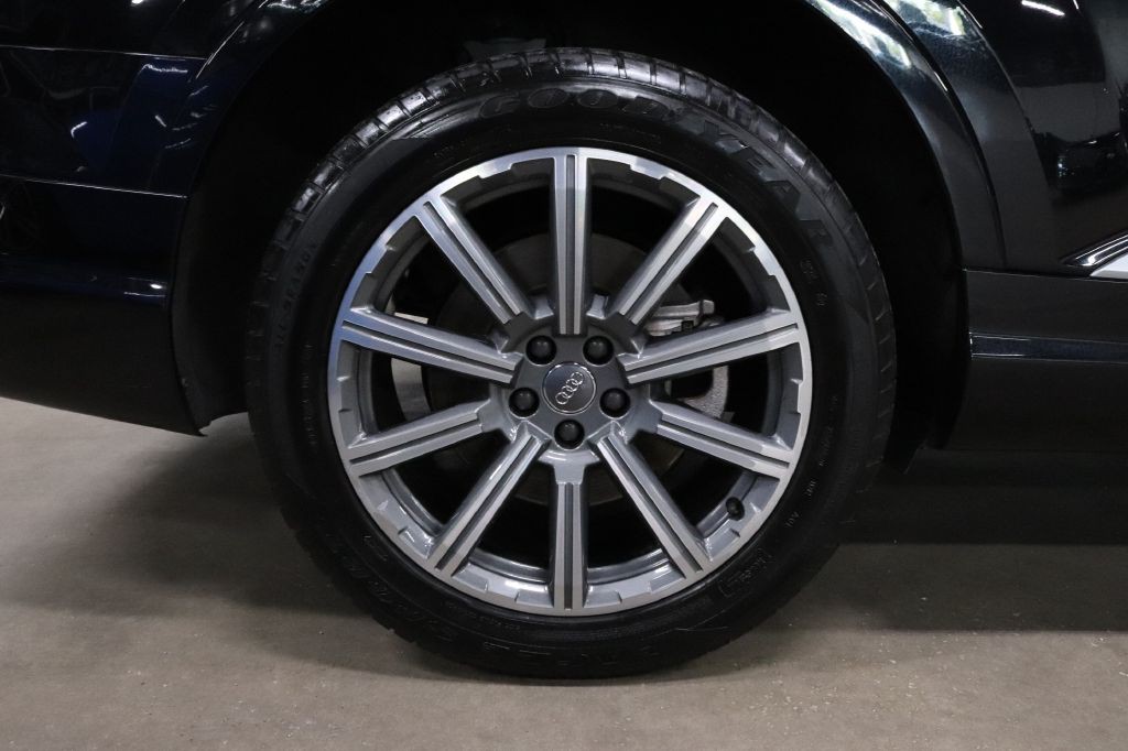 2018 Audi Q7 Image 40