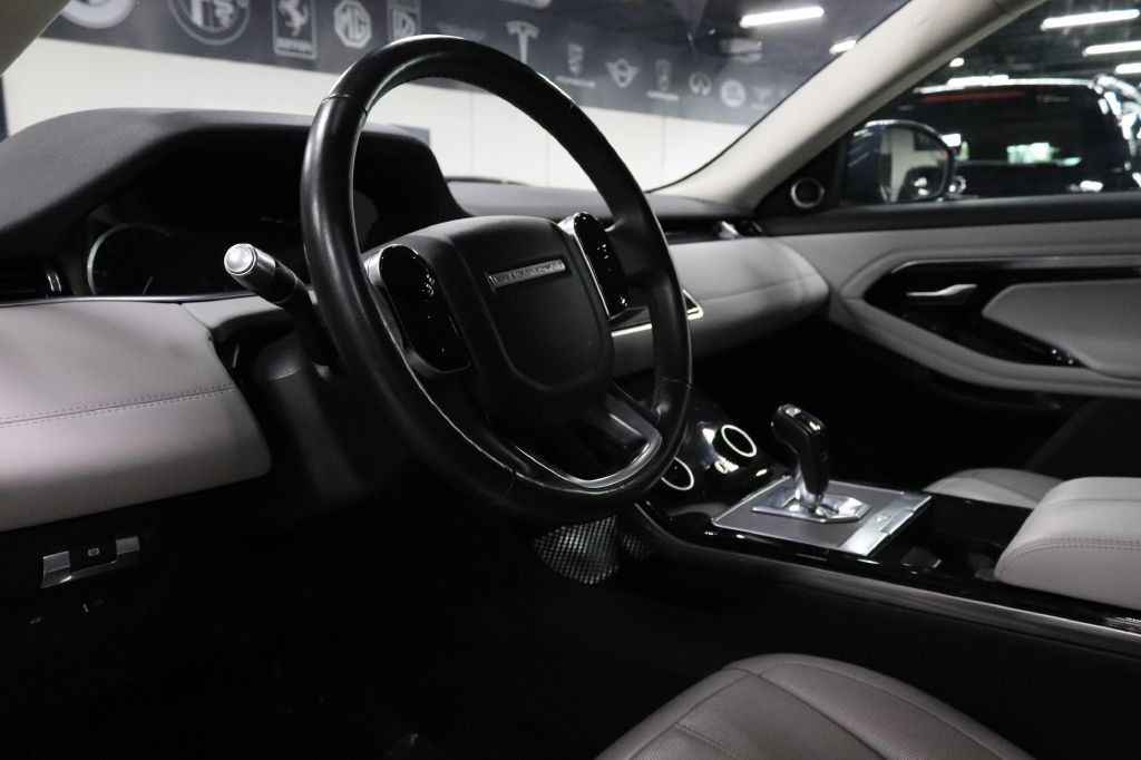 2020 Land Rover Range Rover Evoque Image 10