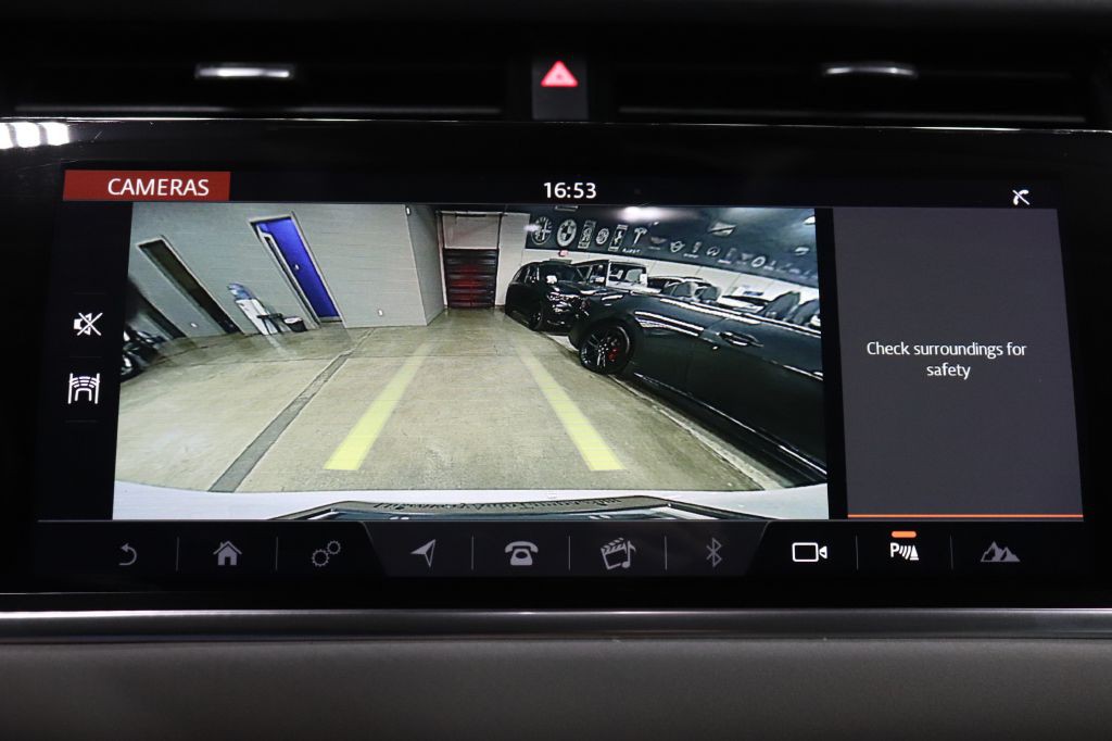 2020 Land Rover Range Rover Evoque Image 16