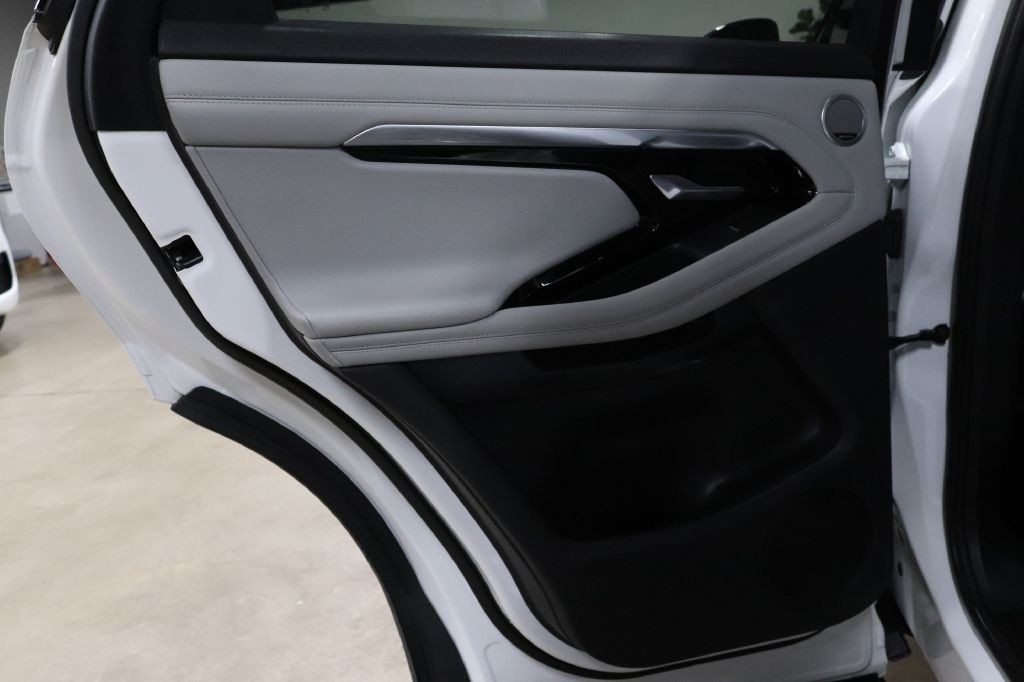 2020 Land Rover Range Rover Evoque Image 22