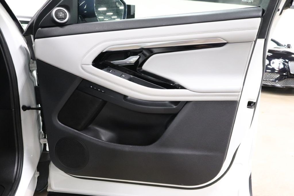 2020 Land Rover Range Rover Evoque Image 30