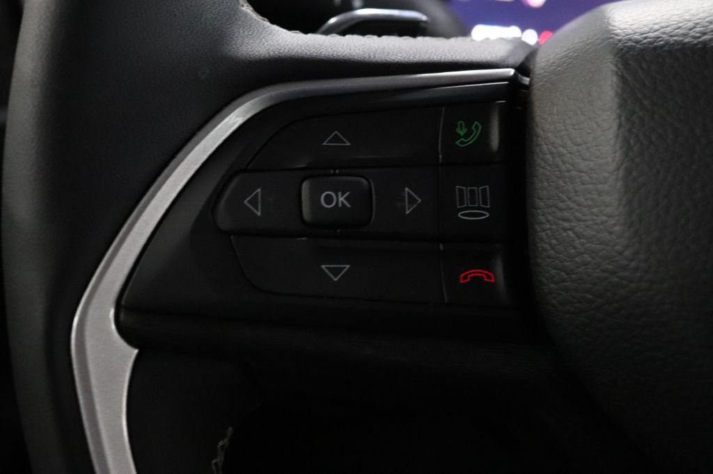 2023 Jeep Grand Cherokee Image 12