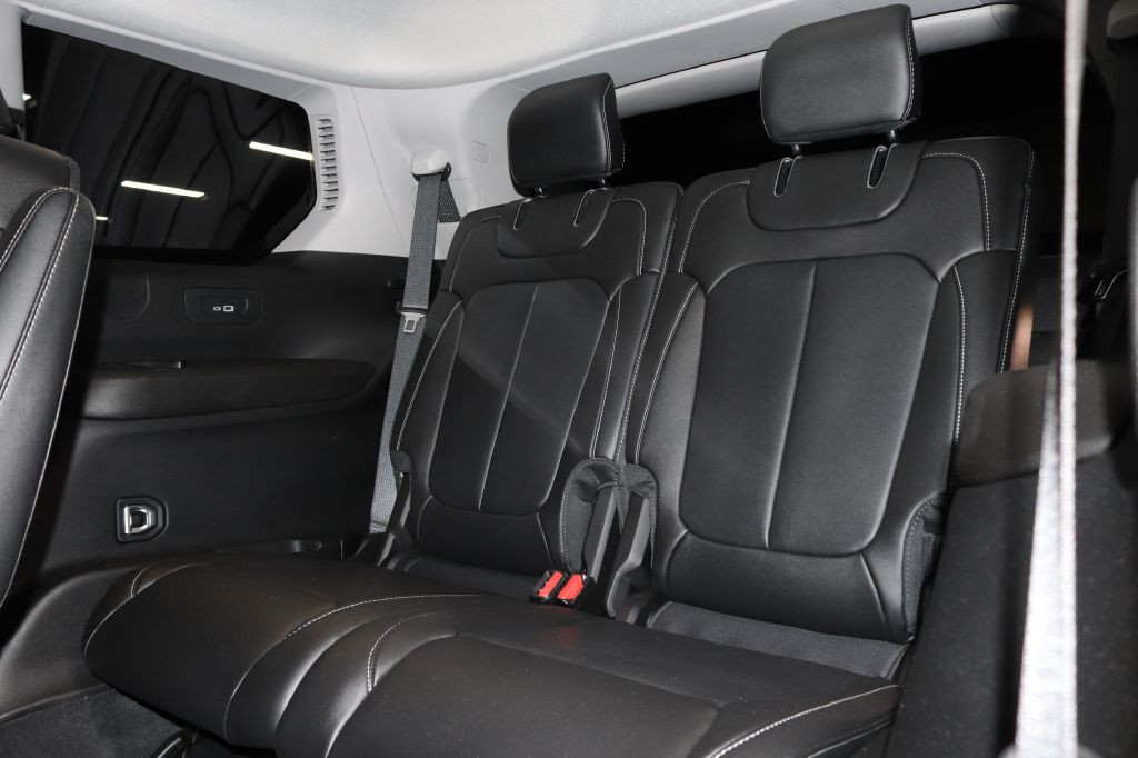 2023 Jeep Grand Cherokee Image 23