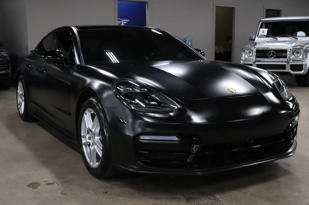 2019 Porsche Panamera Image 7