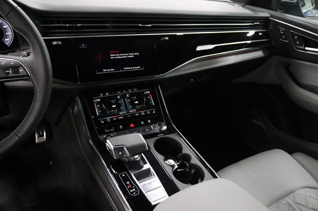 2024 Audi SQ8 Image 29