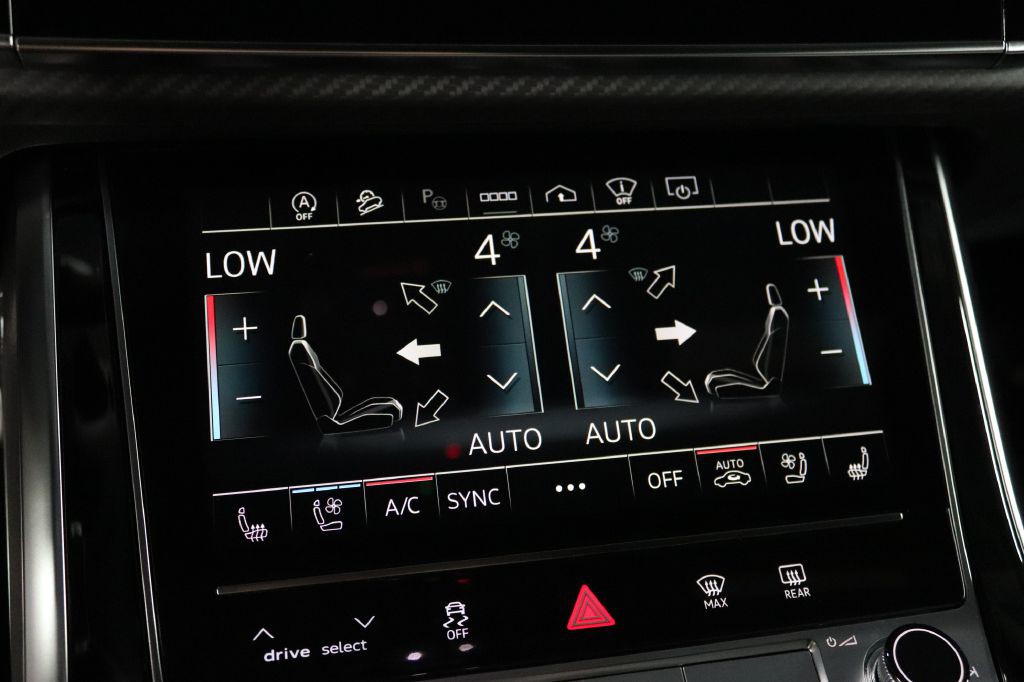 2024 Audi SQ8 Image 31