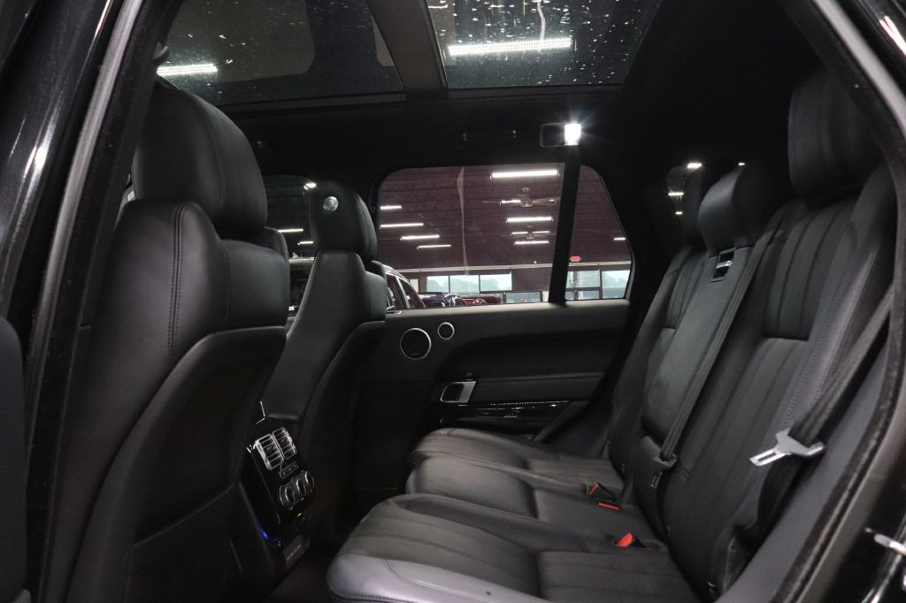 2017 Land Rover Range Rover Image 13