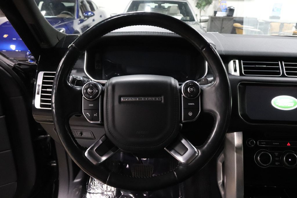 2017 Land Rover Range Rover Image 26