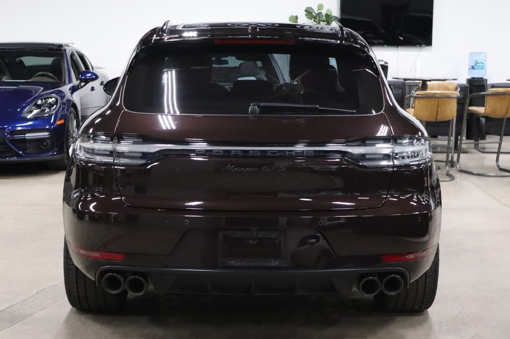 2021 Porsche Macan Image 4