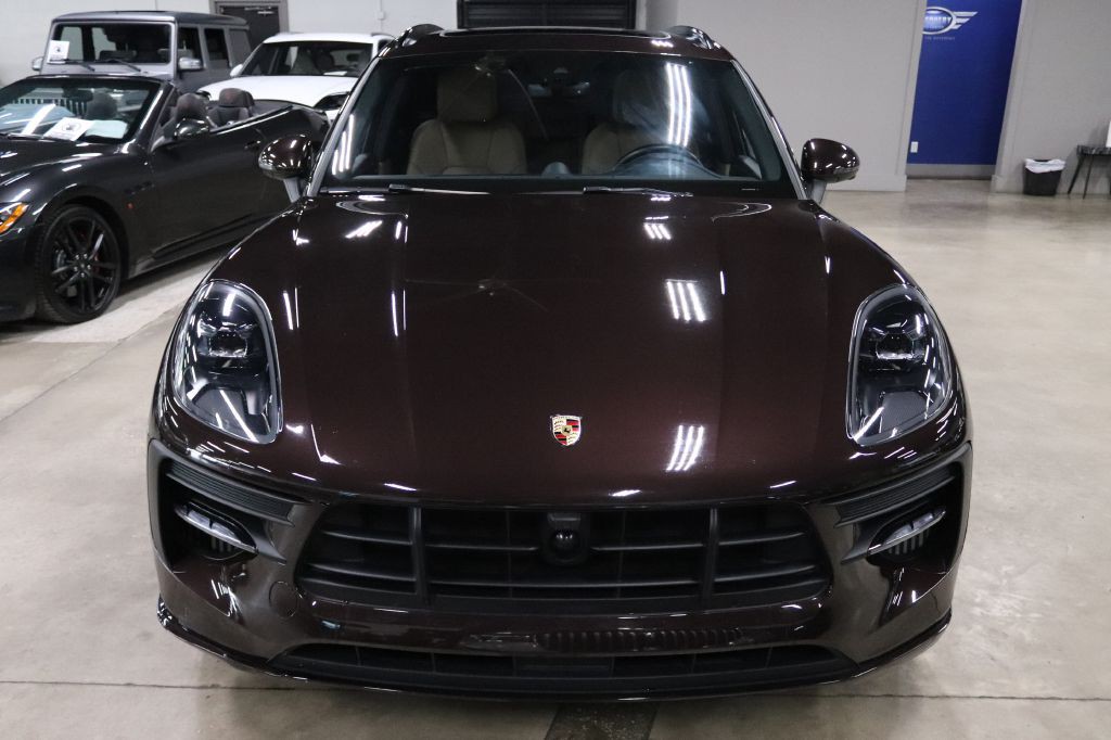 2021 Porsche Macan Image 7