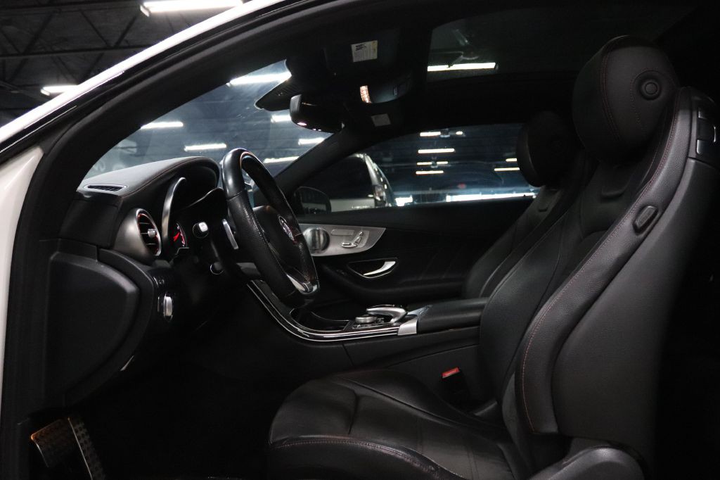 2018 Mercedes-Benz C-Class Image 9