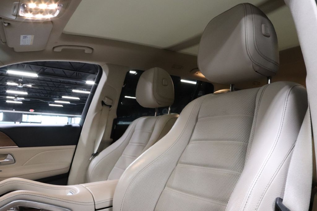 2021 Mercedes-Benz GLS-Class Image 11