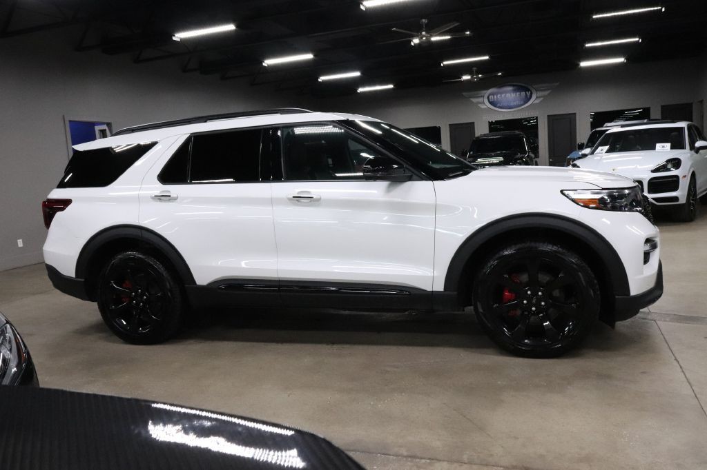 2023 Ford Explorer Image 6