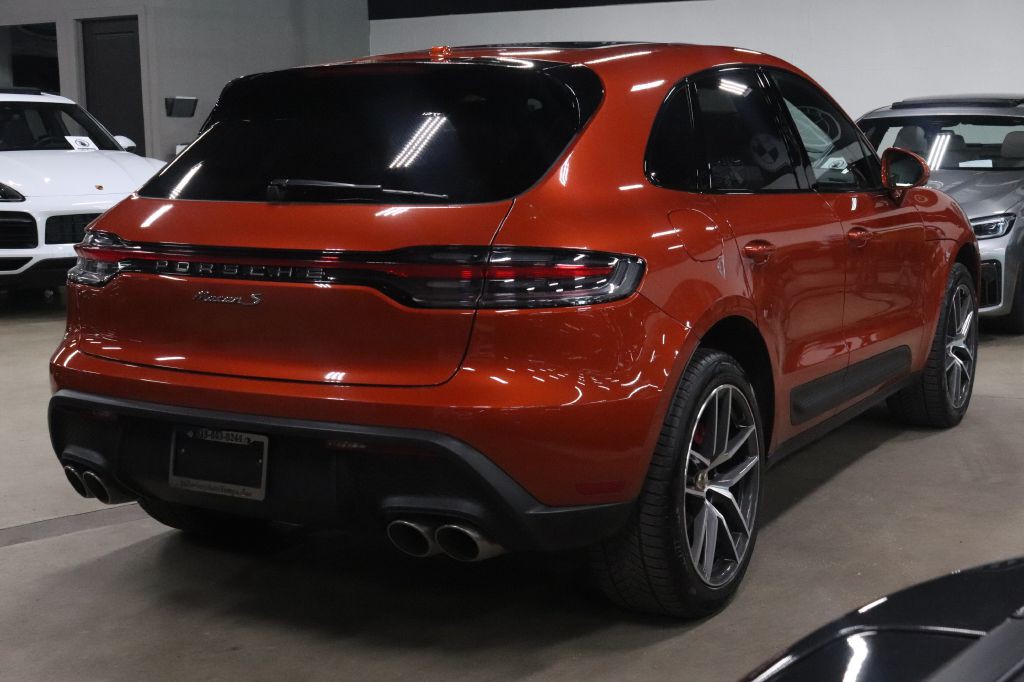 2022 Porsche Macan Image 5