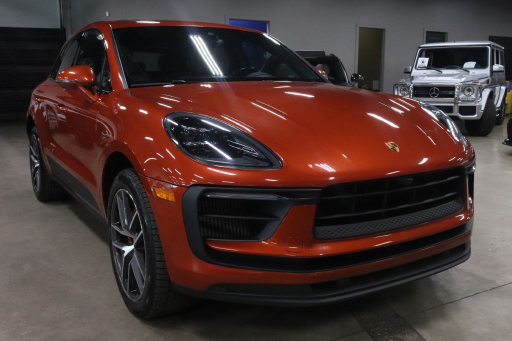 2022 Porsche Macan Image 7