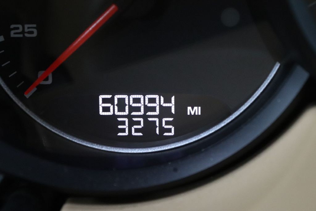 2013 Porsche Cayenne Image 15