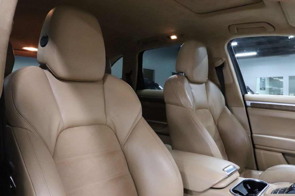 2013 Porsche Cayenne Image 27