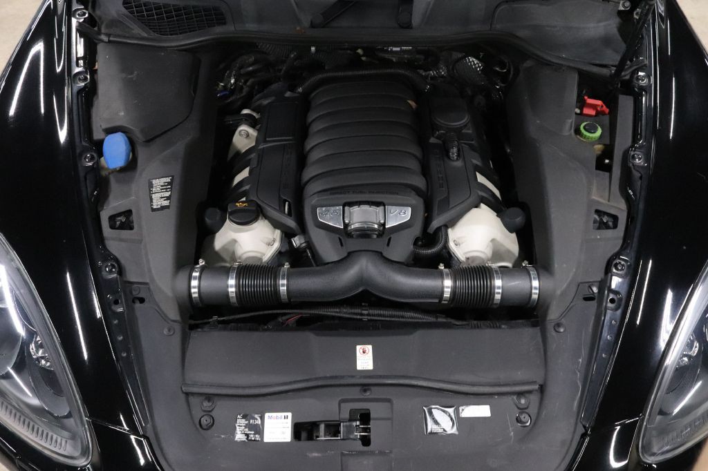 2013 Porsche Cayenne Image 28