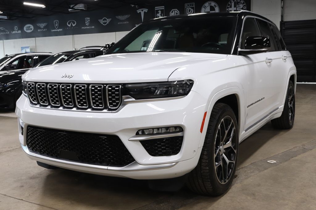 2022 Jeep Grand Cherokee Image 1