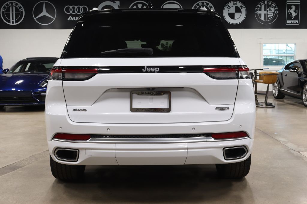 2022 Jeep Grand Cherokee Image 4