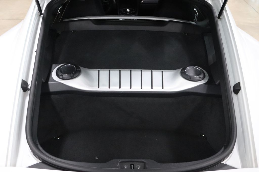 2019 Porsche Cayman Image 13