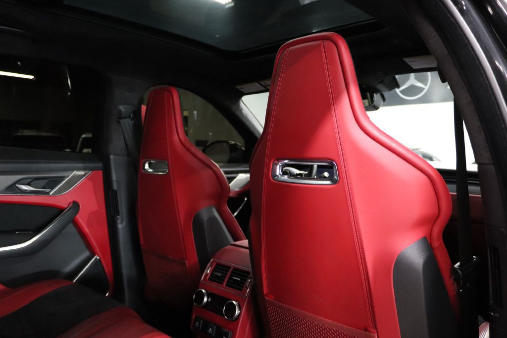 2021 Jaguar F-PACE Image 20