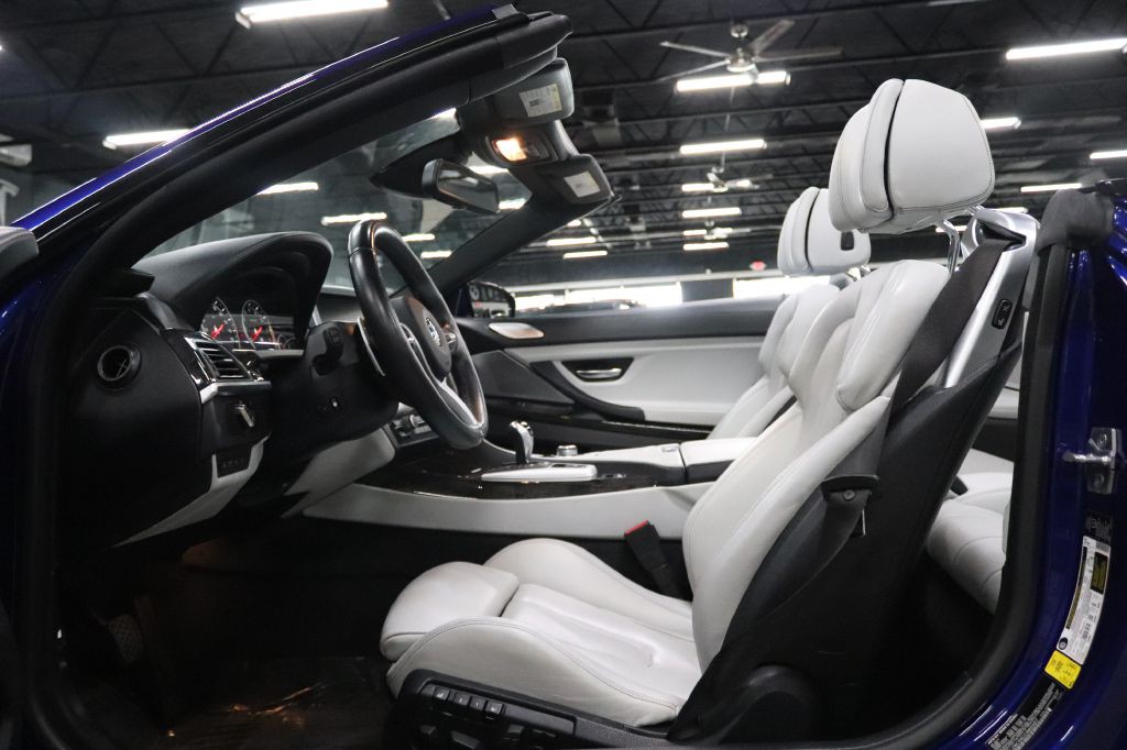2012 BMW M6 Image 16