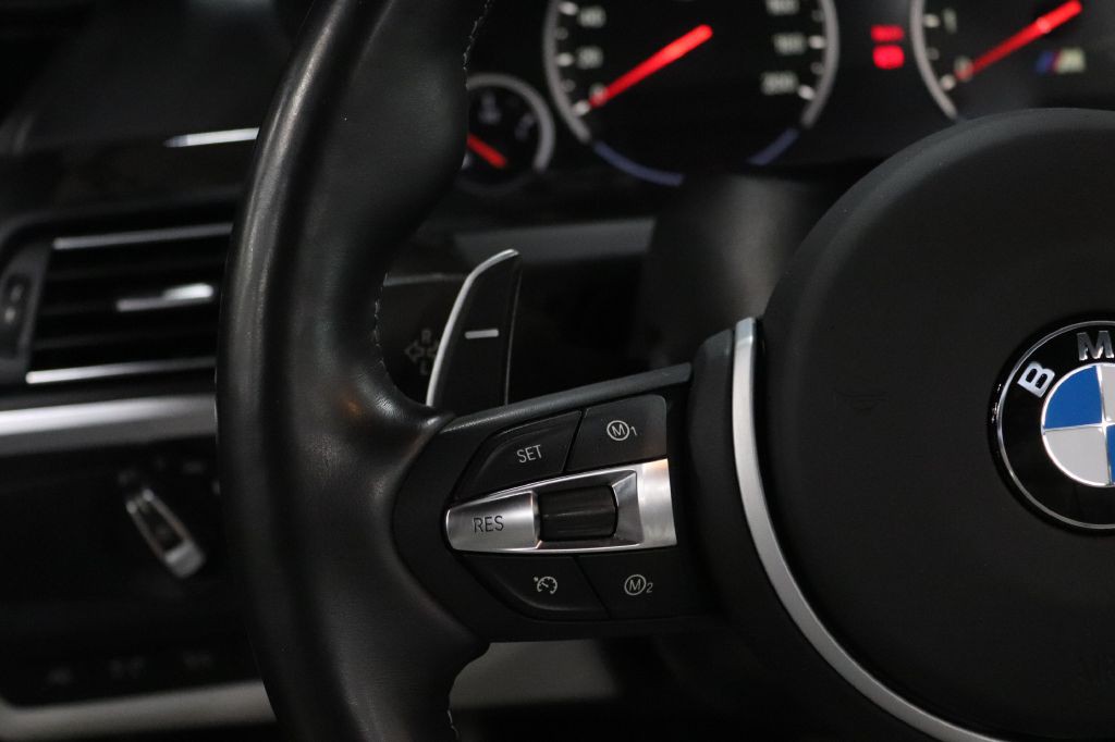 2012 BMW M6 Image 28