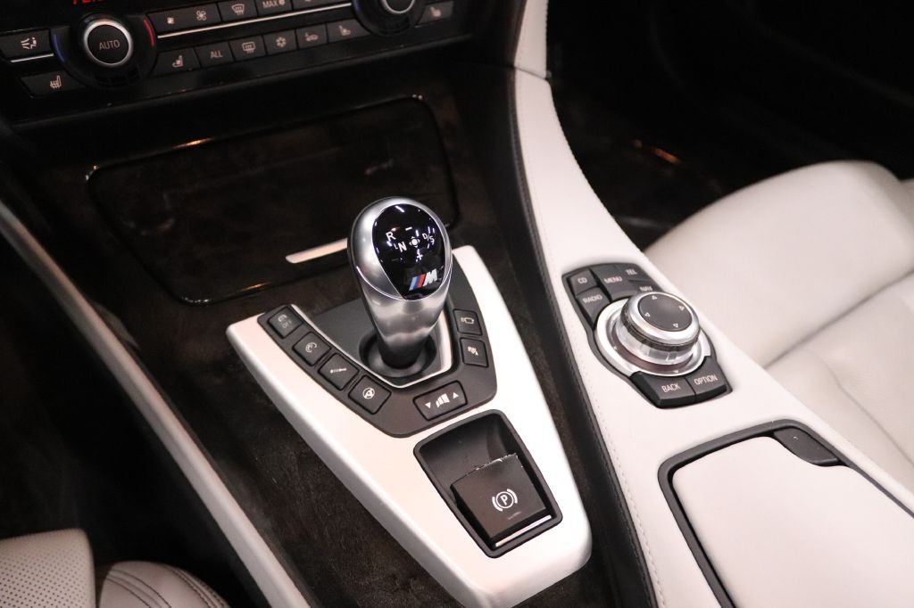 2012 BMW M6 Image 31
