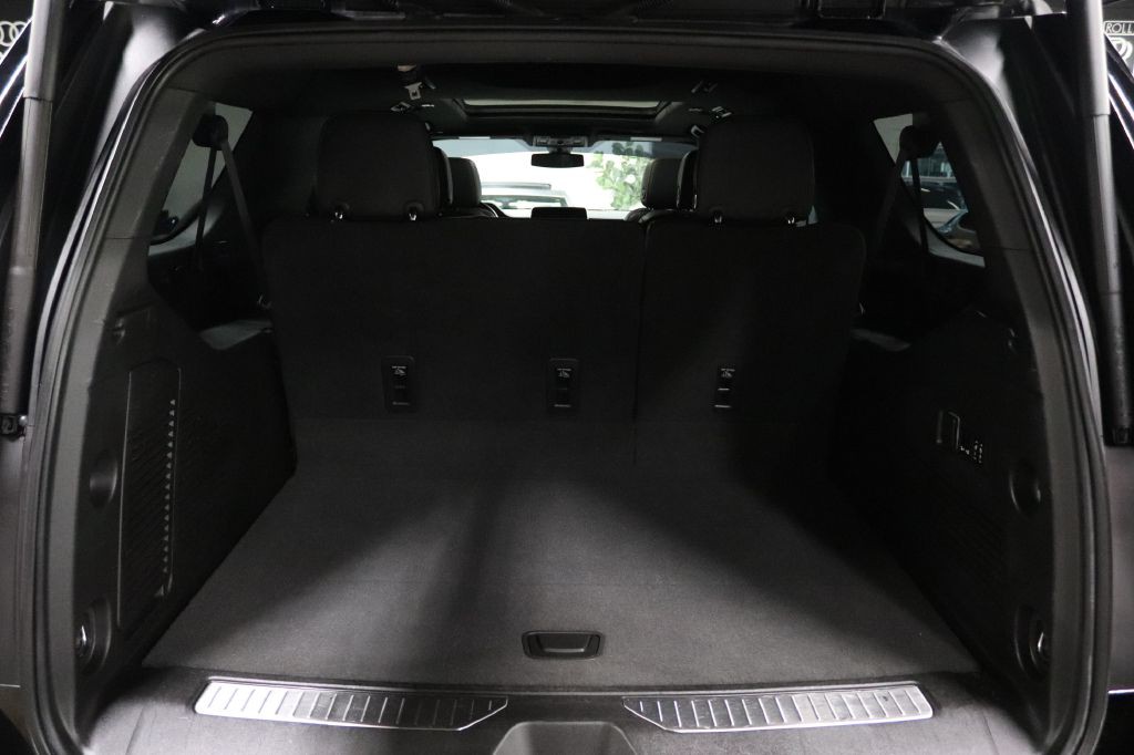 2022 GMC Yukon Image 17