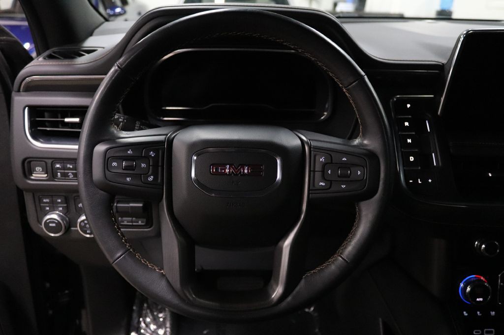 2022 GMC Yukon Image 27
