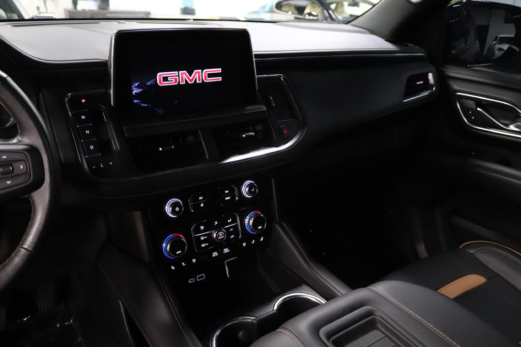 2022 GMC Yukon Image 30