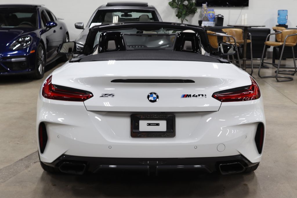 2025 BMW Z4 Image 8