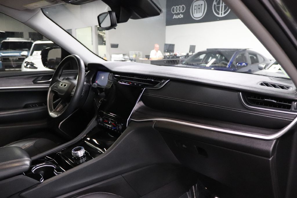 2021 Jeep Grand Cherokee Image 25