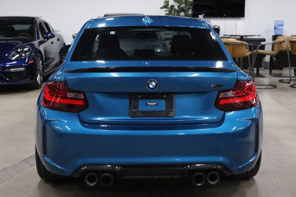 2017 BMW M2 Image 4