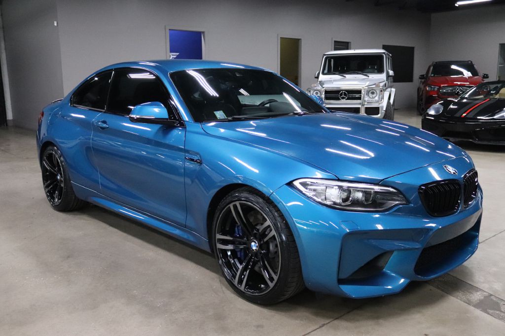 2017 BMW M2 Image 8