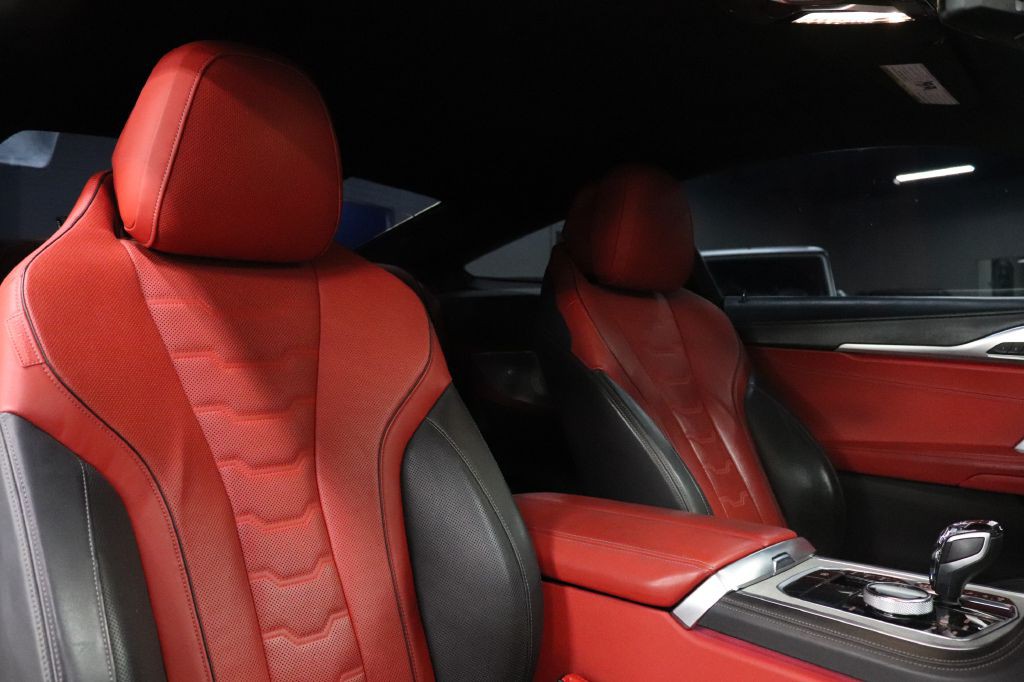 2019 BMW 8 Series Image 16