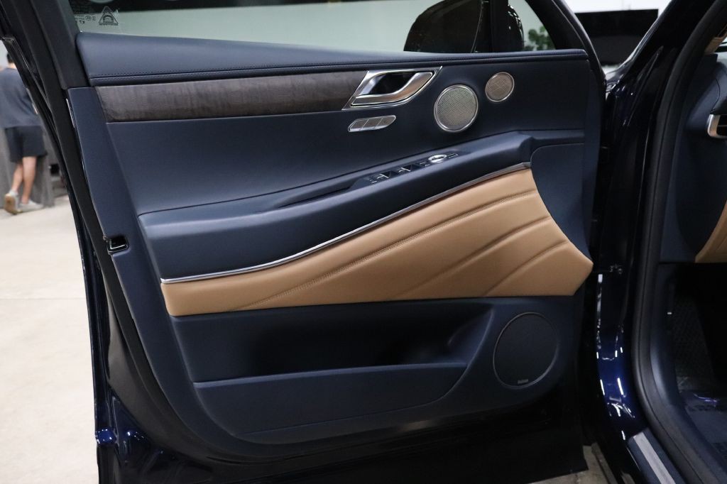 2024 Genesis GV80 Image 9