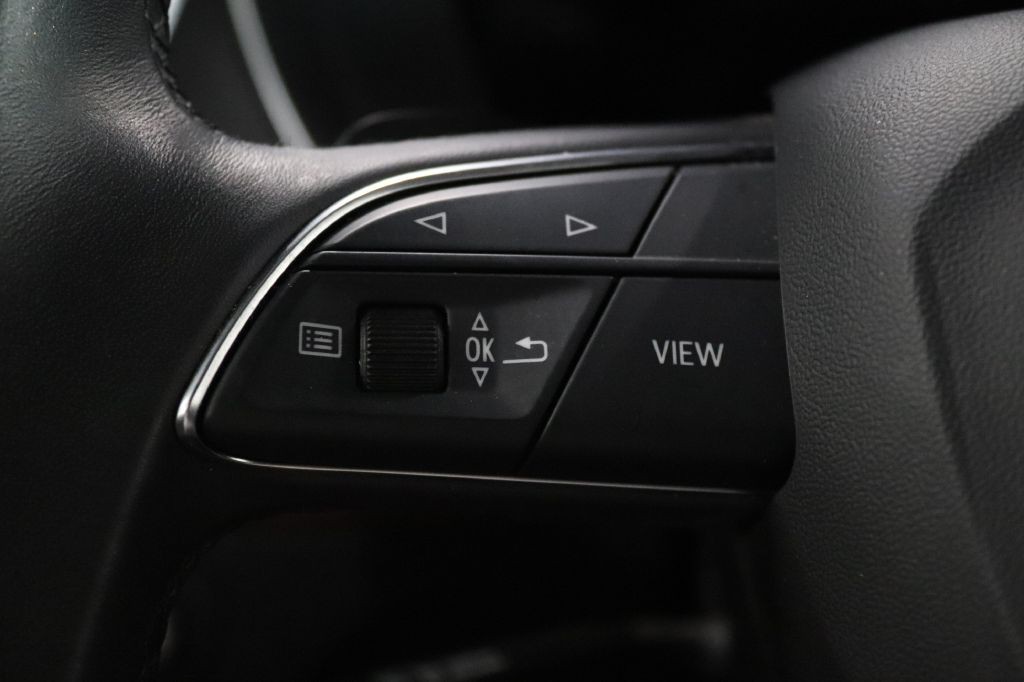 2021 Audi Q5 Image 12